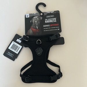 Canada Pooch The Everything no - pull dog Harness size Small - NWT